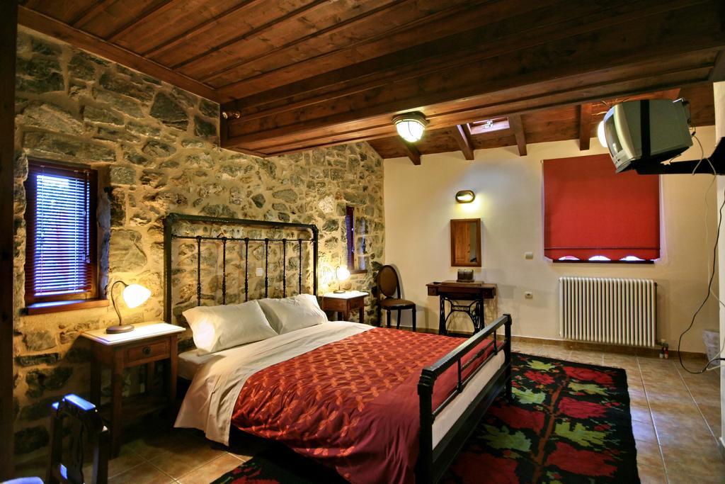 Archontiko Nikolopoulou Hotel Vytina Exterior photo